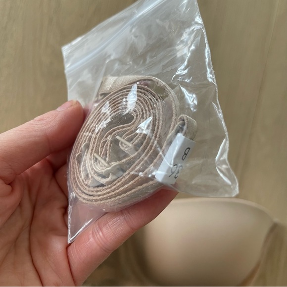 Calvin Klein Strapless Bra 36B w/ optional straps. Worn only once. Like new. - Picture 2 of 6